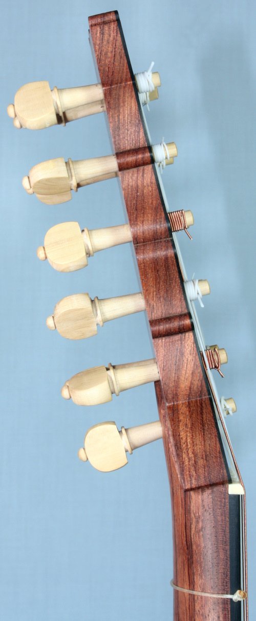 Kingwood fluted back vihuela peghead side view