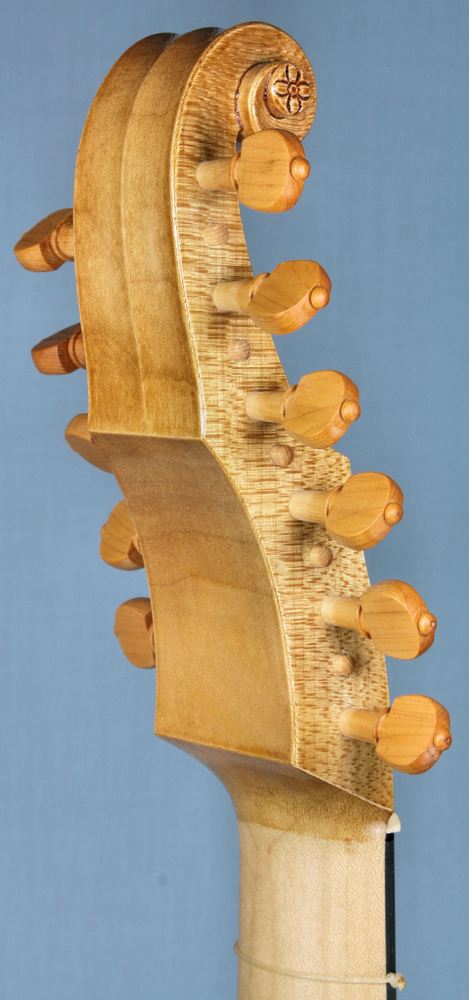 Viola da mano peghead rear in perspective view